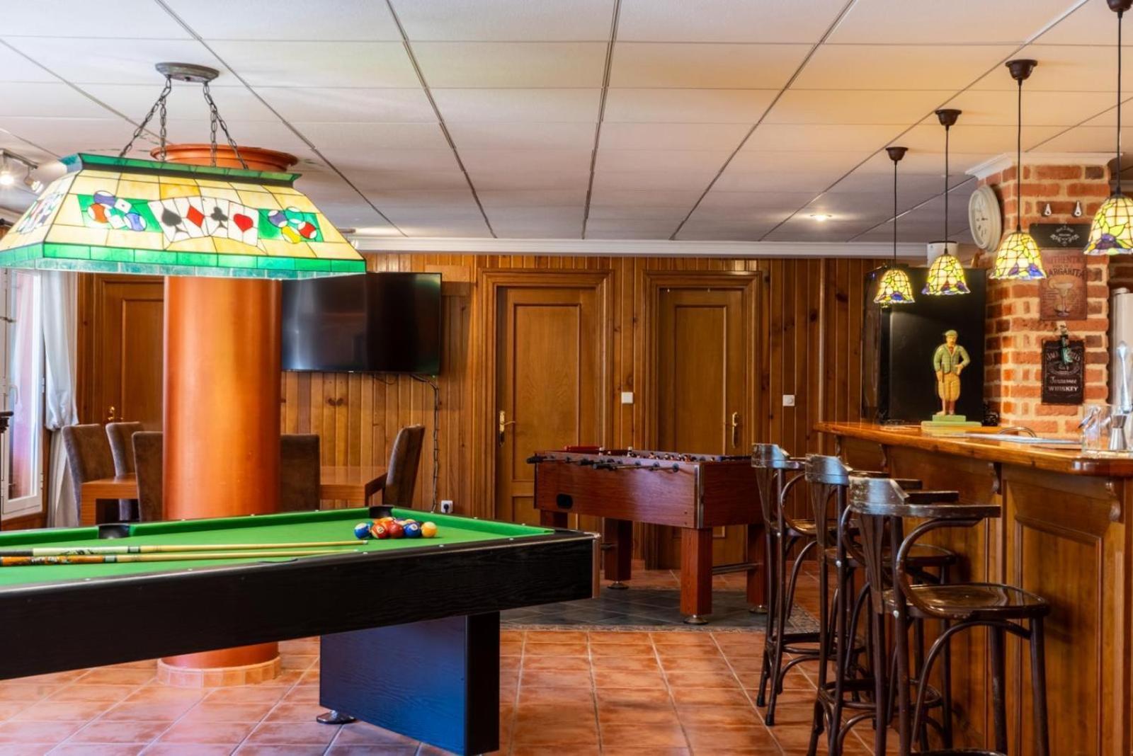 10 Bedroom 5 Star Luxury & Heated Pool For 5 To 28 Guests Near Alicante Mutxamel