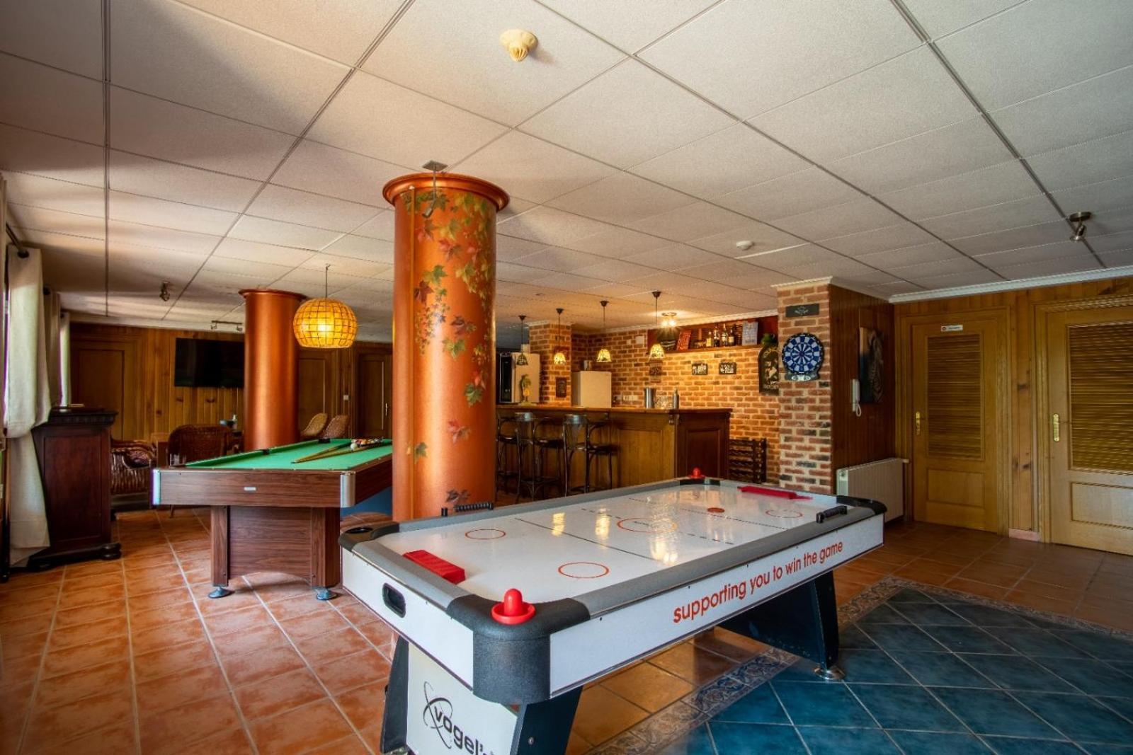 10 Bedroom 5 Star Luxury & Heated Pool For 5 To 28 Guests Near Alicante Mutxamel